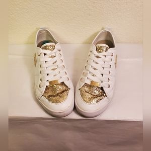 GUESS GGMatrix Summer Shoes Size 7.5